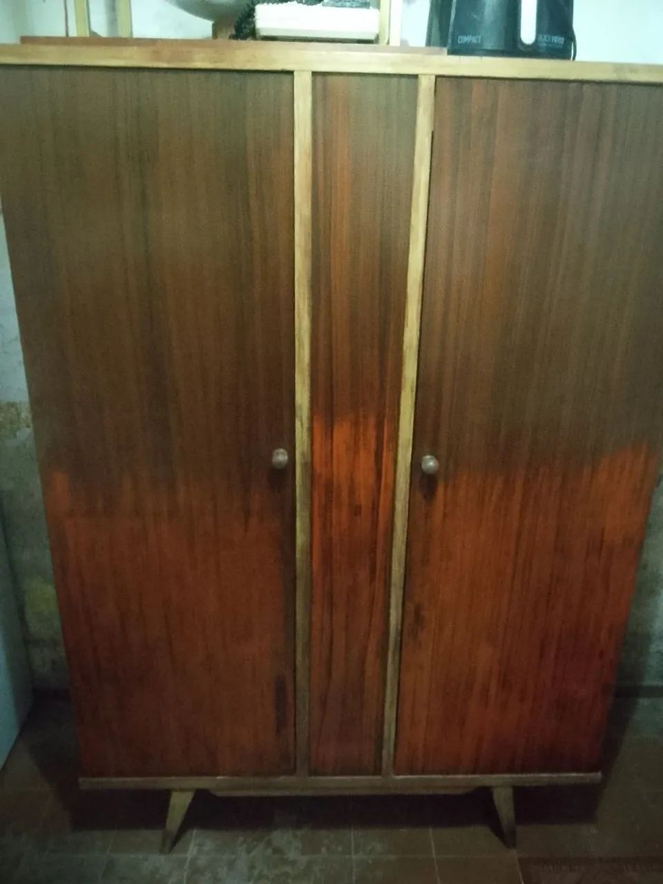 Guarda roupa antigo anos 60  - Foto 2