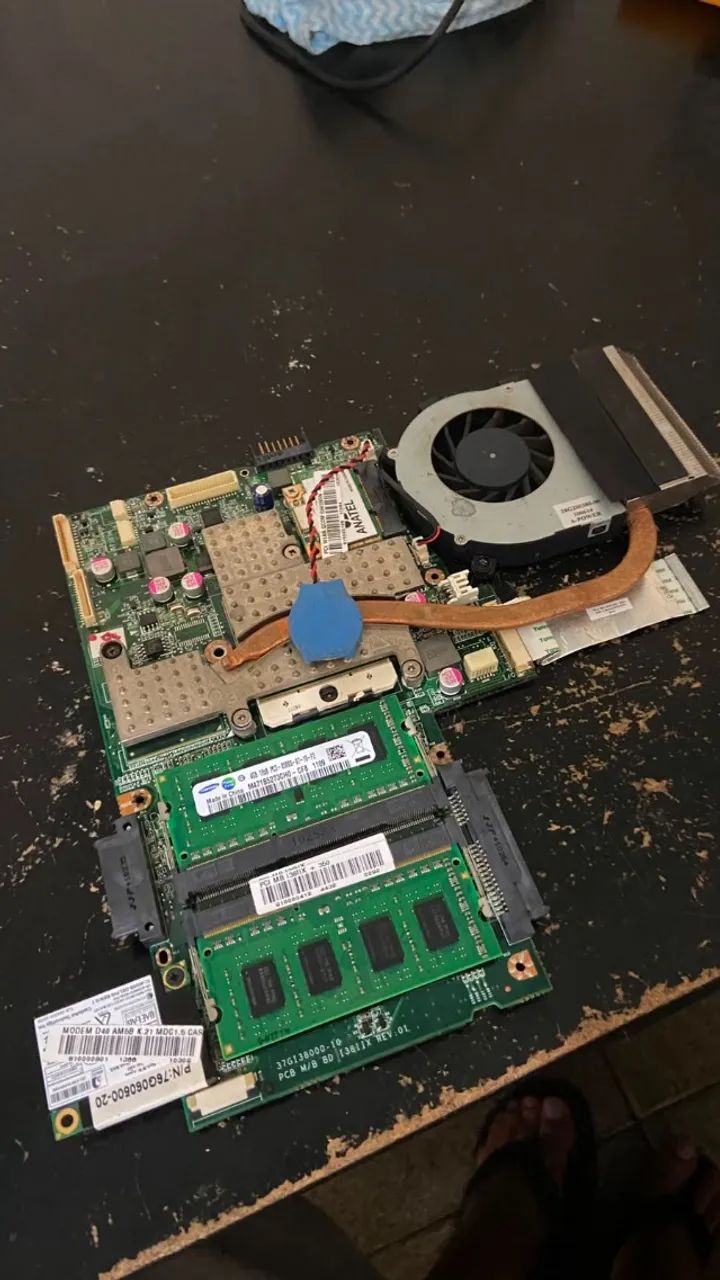 Placa Mãe Notebook Cce Win E35b+ E25l BD I38IIX, com Intel Core I5 + 8gb+ wifi e cooler