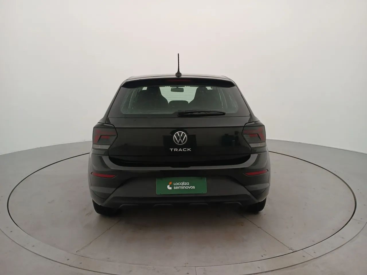 Volkswagen Polo Track 1.0 Flex 12V 5p, foto 4 de 18