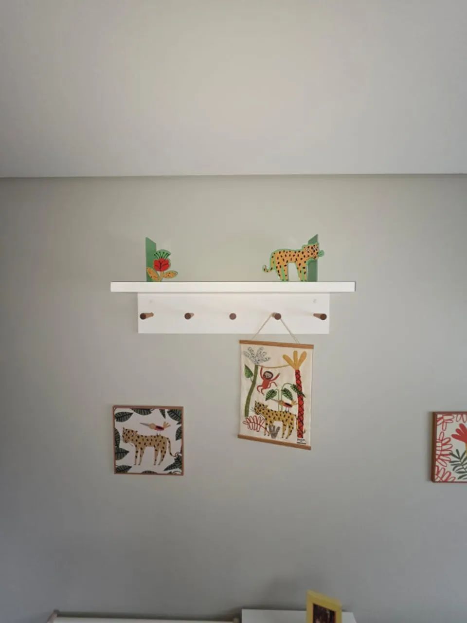 Prateleira suspensa infantil - Foto 2