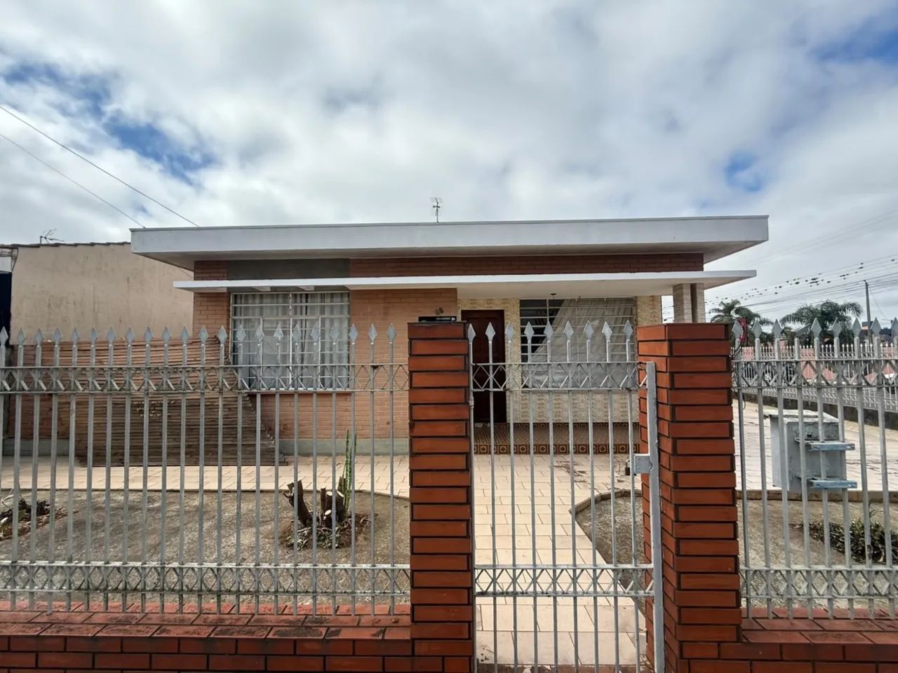 CASA PARA LOCAÇÃO NO CENTRO - Foto 2