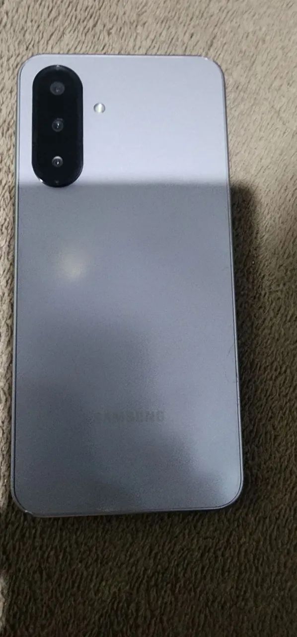 Vendo Samsung A17 - Foto 5