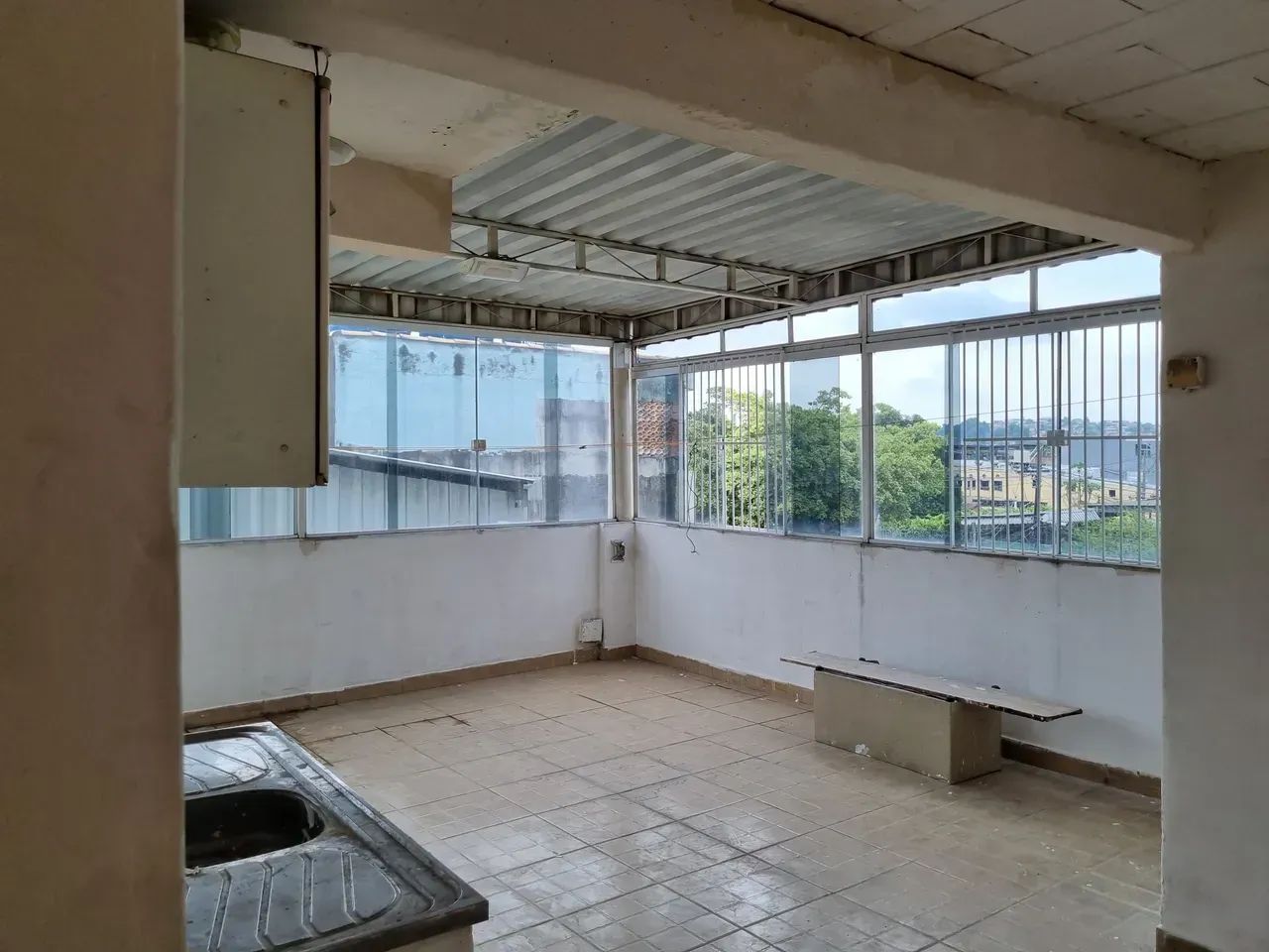 EXCELENTE CASA À VENDA EM COELHO DA ROCHA! - Foto 5
