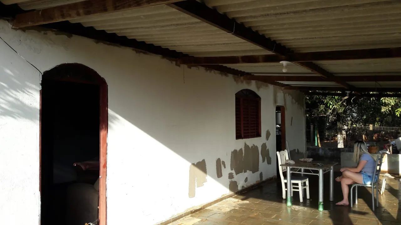 Vendo chácara.1,000mts com casa - Foto 5