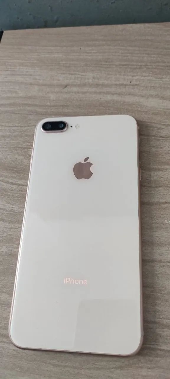 iPhone 8 plus 
