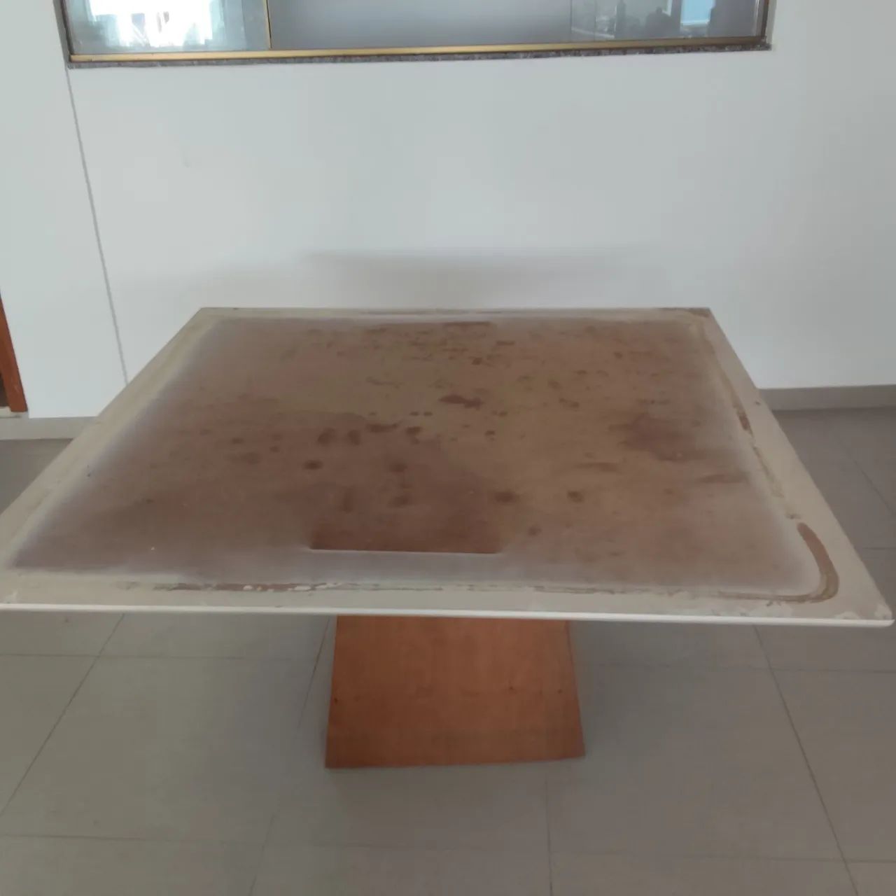 Mesa para 8 cadeiras sem tampo de vidro - Foto 2