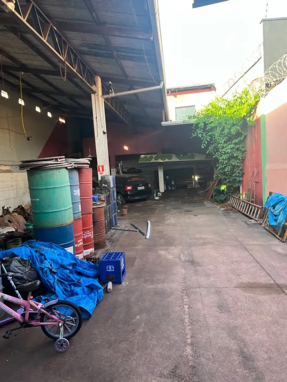 Excelente ponto comercial, Prox a Jorge Teixeira com 450 m2 - Foto 3