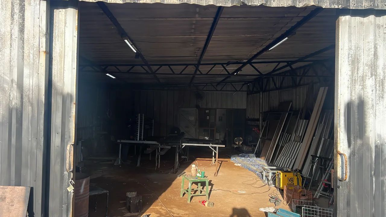 Terreno em canelinha com galpão e casa em construção  - Foto 2