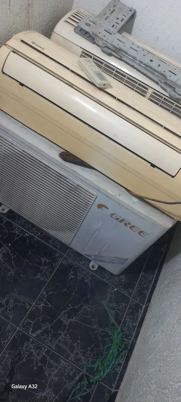 Dois Ar condicionado