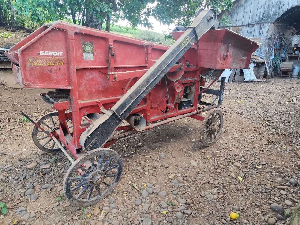 Trilhadeira antiga ano 1984 - Foto 3