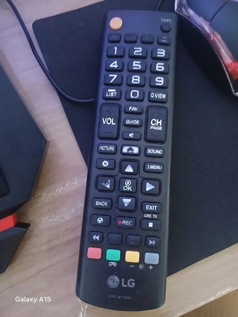 TV Monitor LG 24" LED ? Perfeito Estado (Com Controle e HDMI) - Foto 3