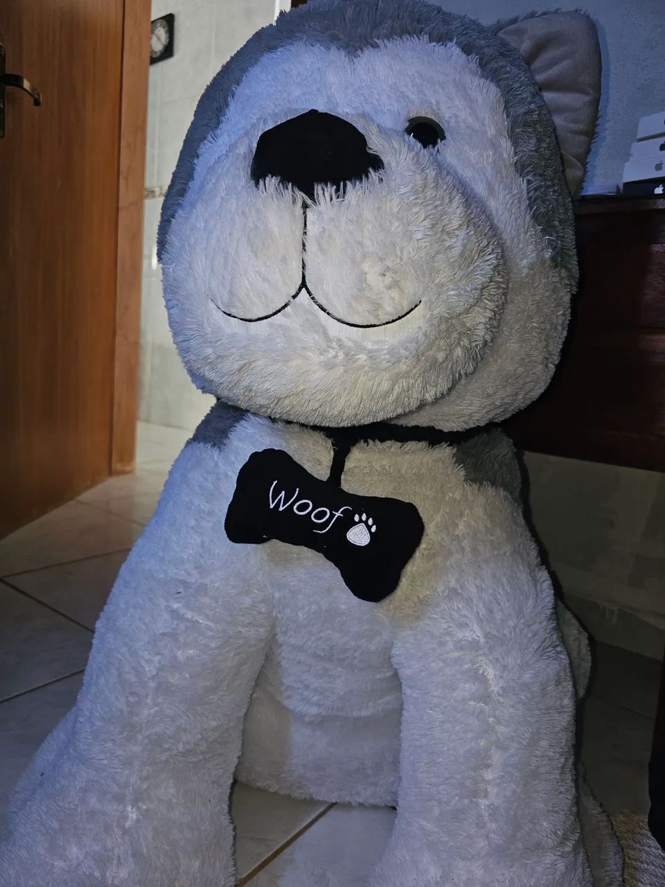 Cachorro de pelúcia gigante