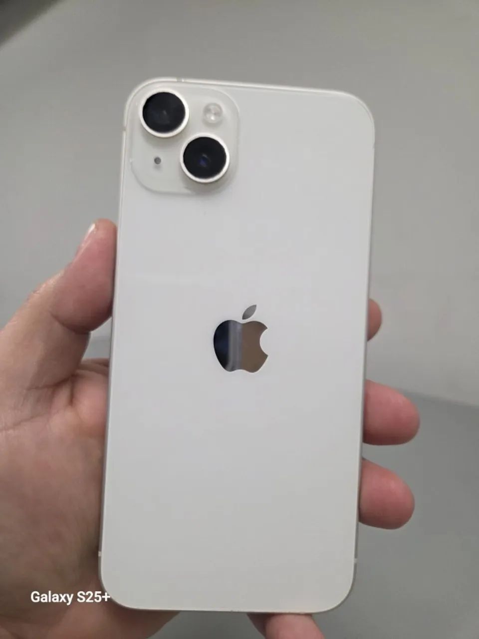 iPhone 14 Plus