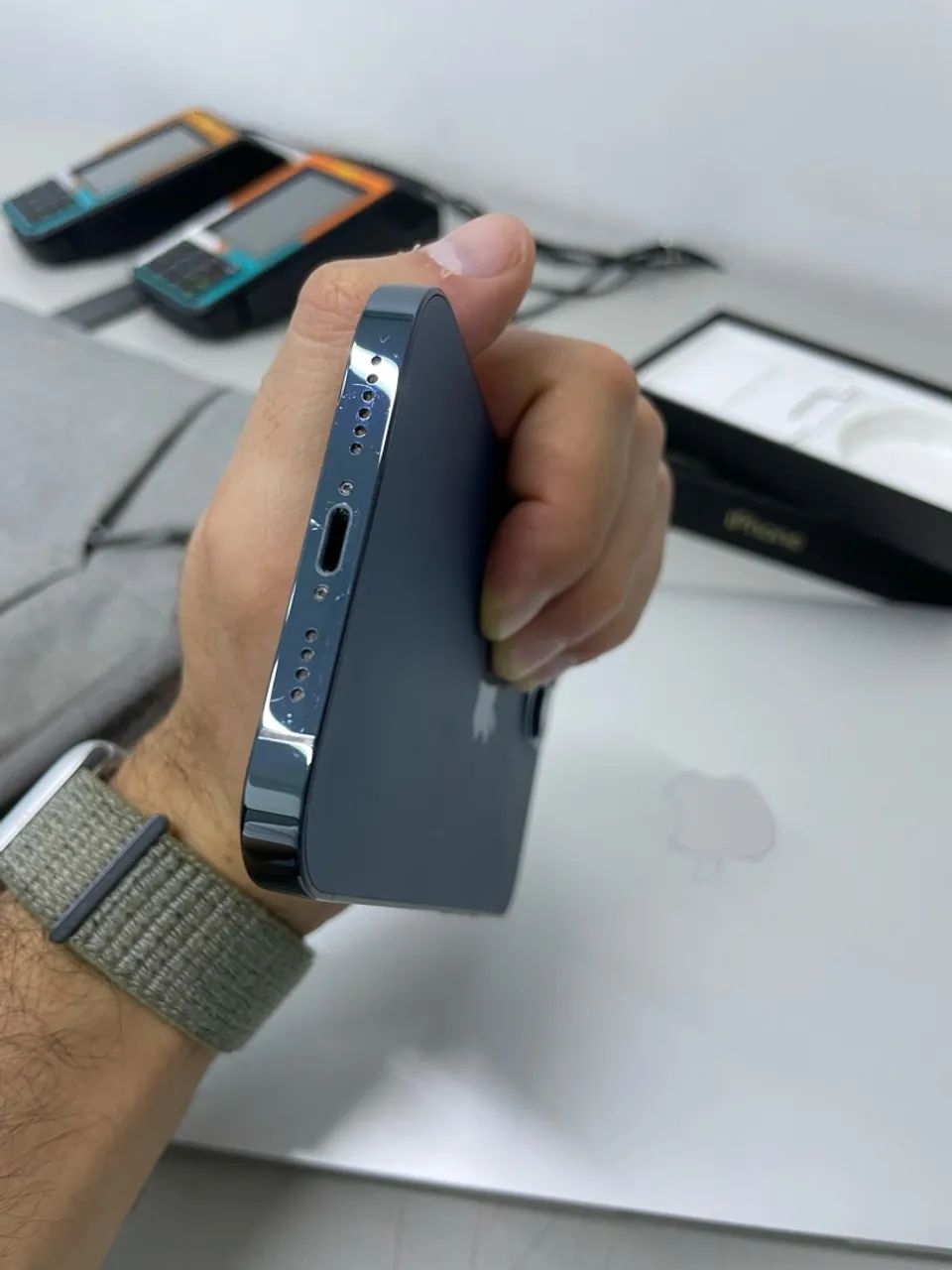 iPhone 12 Pro Max - 128gb - Foto 5