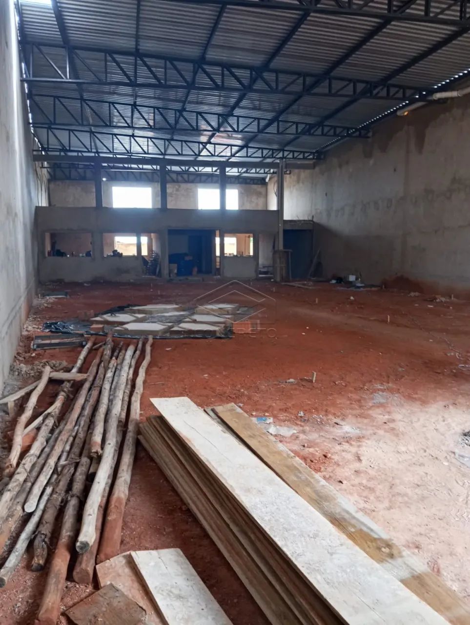 GALPÃO RECÉM CONSTRUIDO EM ÁREA COMERCIAL - Foto 2