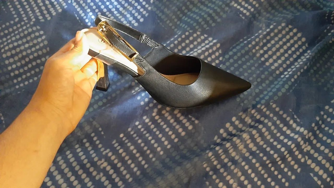 Scarpin Bebecê Slingback Preto Salto - Foto 3