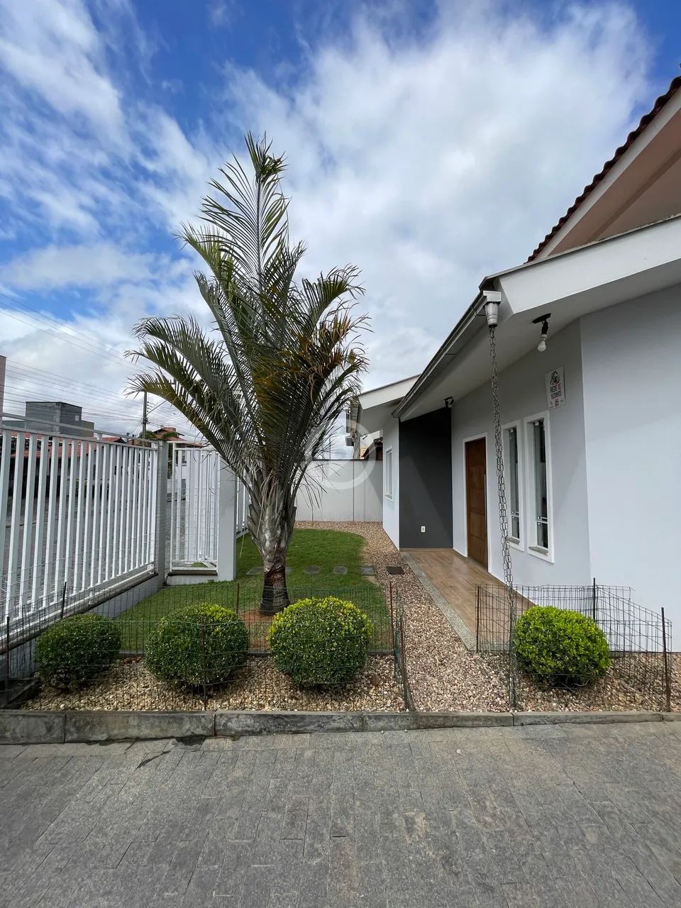 Casa Alto Padrão com Piscina e Suite com Sacada e Banheira - Foto 3