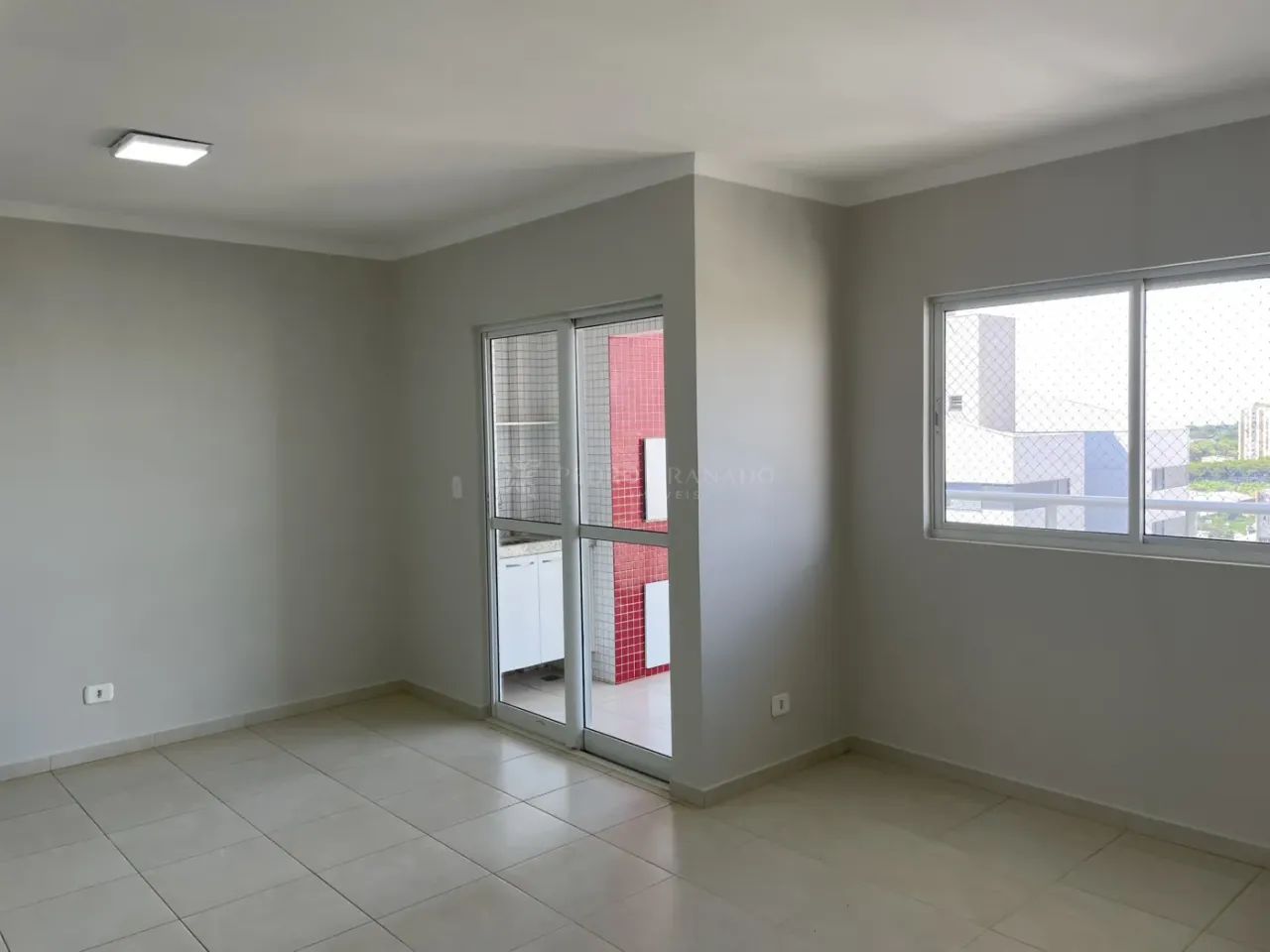 Apartamento 03 dormitórios - Zona 03 - Foto 3