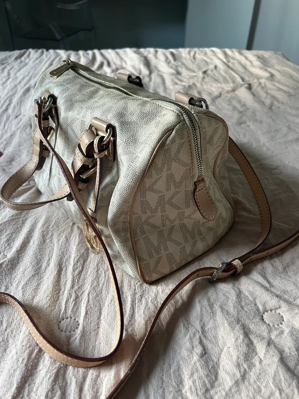 Bolsa Michael Kors Off white  - Foto 5