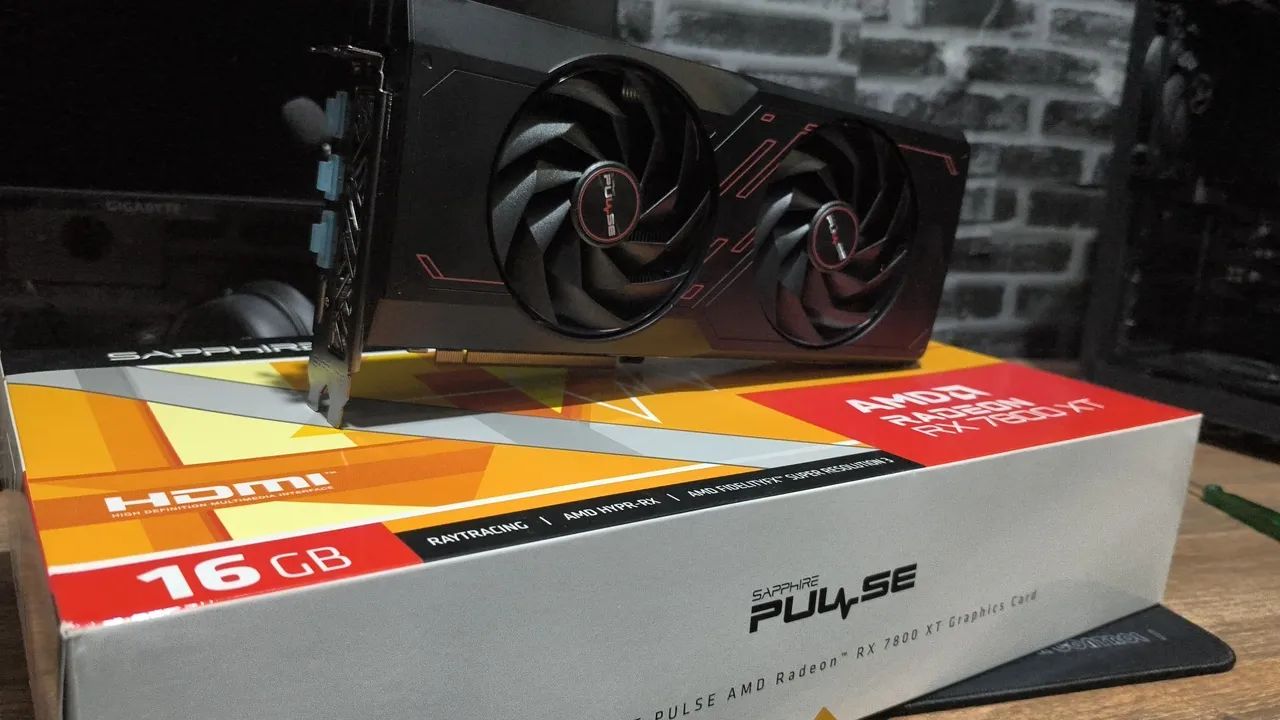 RX 7800 XT