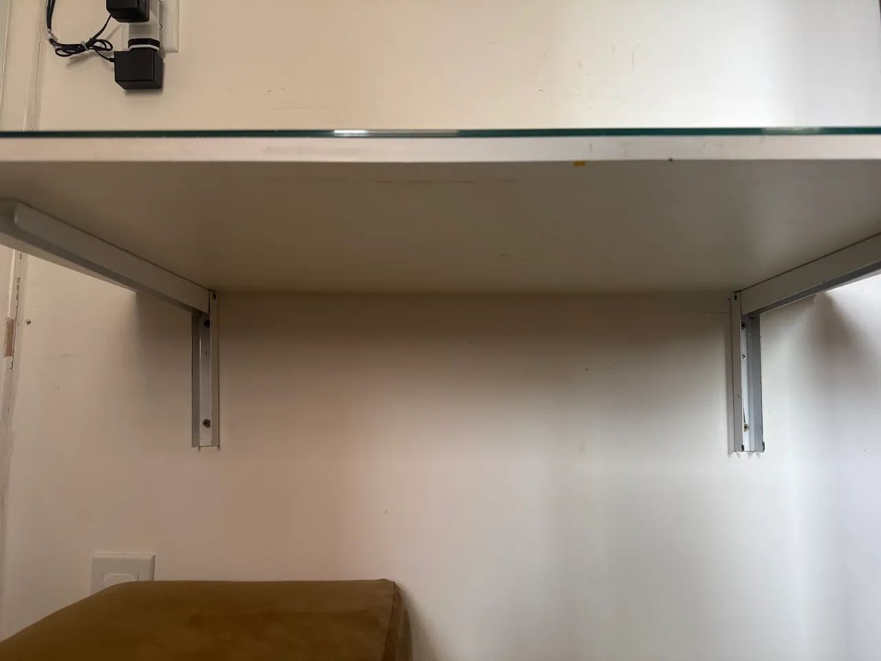 Escrivaninha material de móveis planejados MDF bom - Foto 2