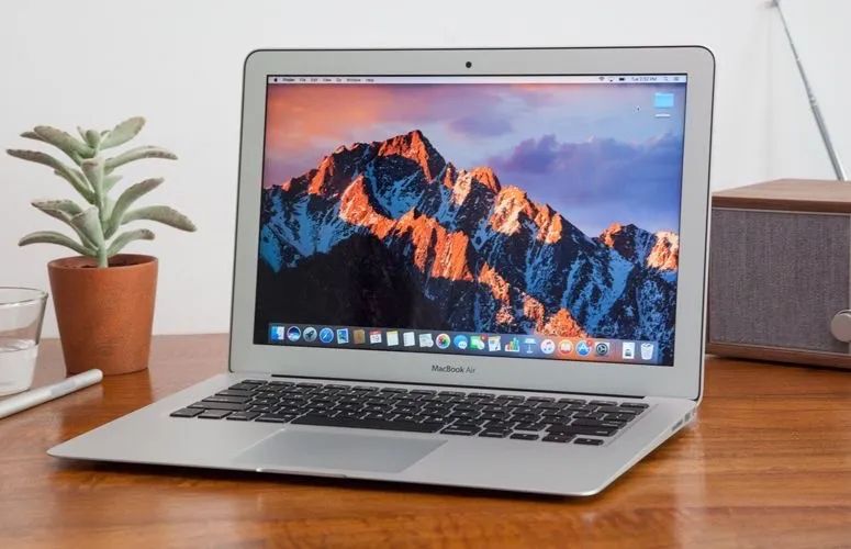 APPLE MacBook Air 13? Muito bem conservado - Notebooks - Centro