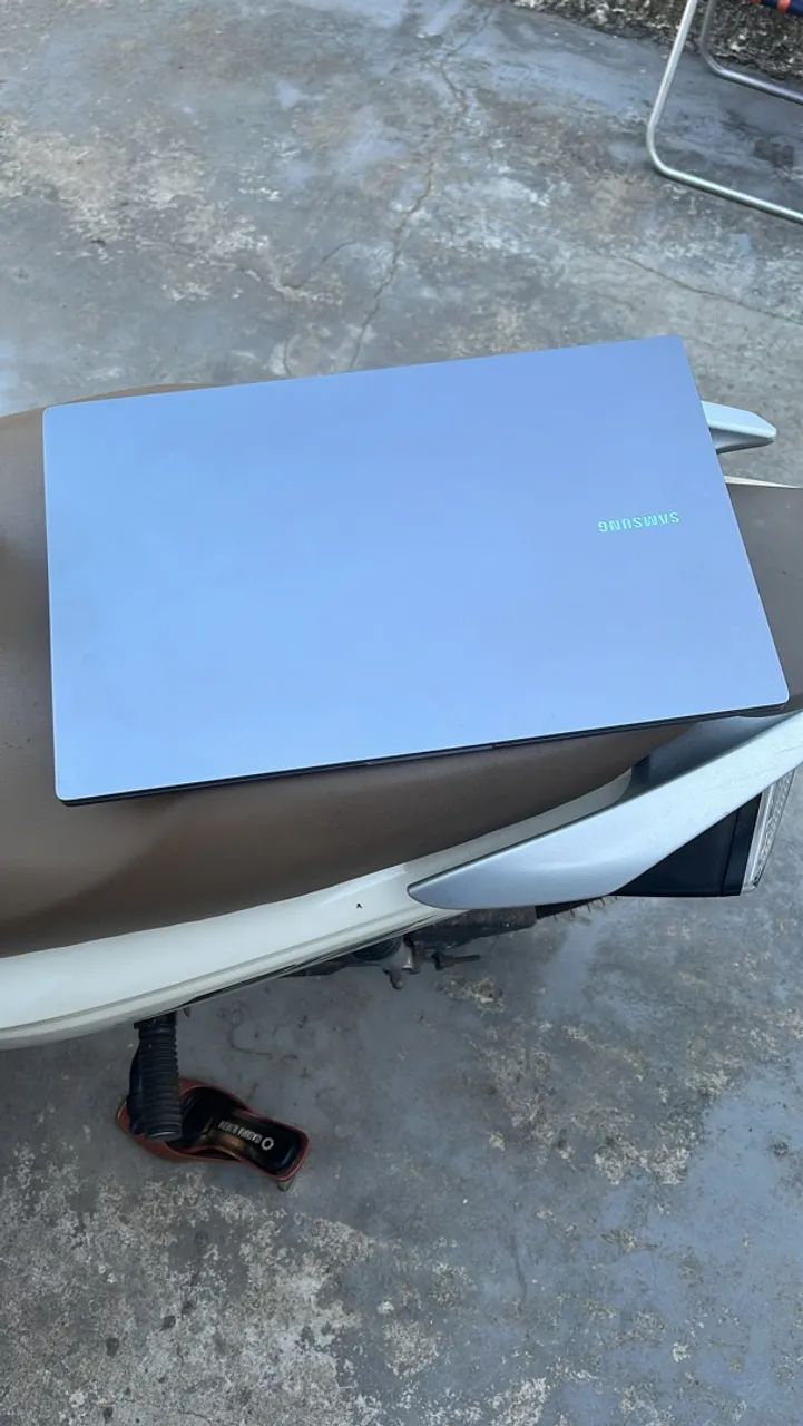 Book4 - Foto 2