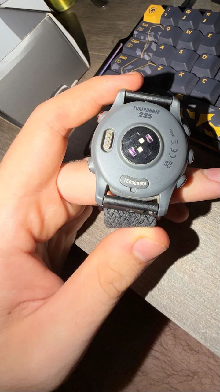 Garmin 255 caixa e 3 pulseiras  - Foto 2