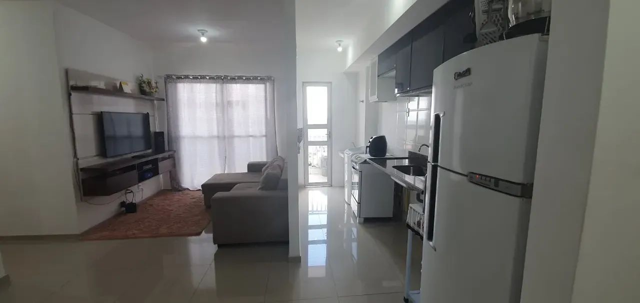 ALUGO APTO NO CONDOMINIO VERANO.