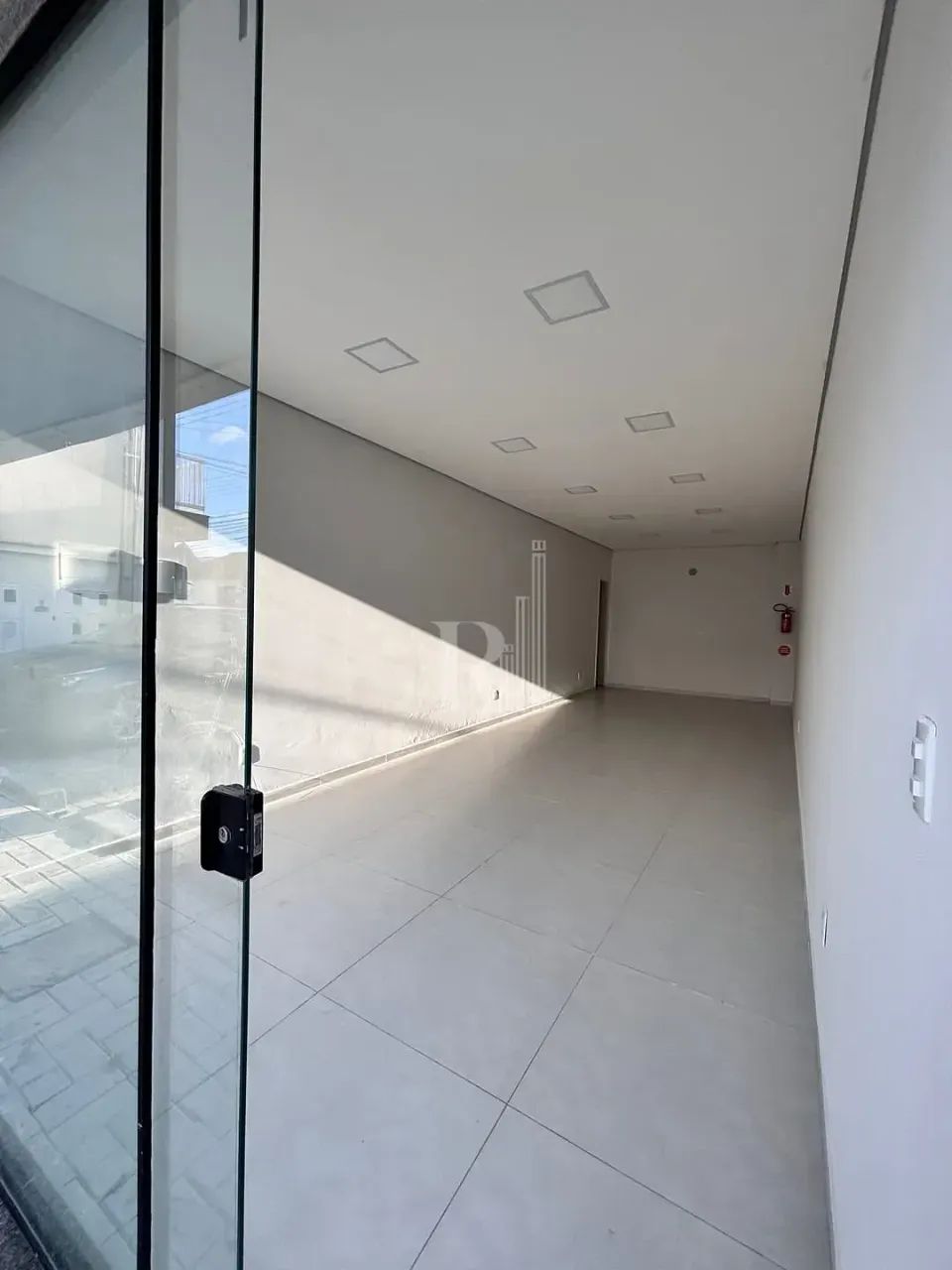 Sala para locação, Centro, Tijucas, SC - Foto 5