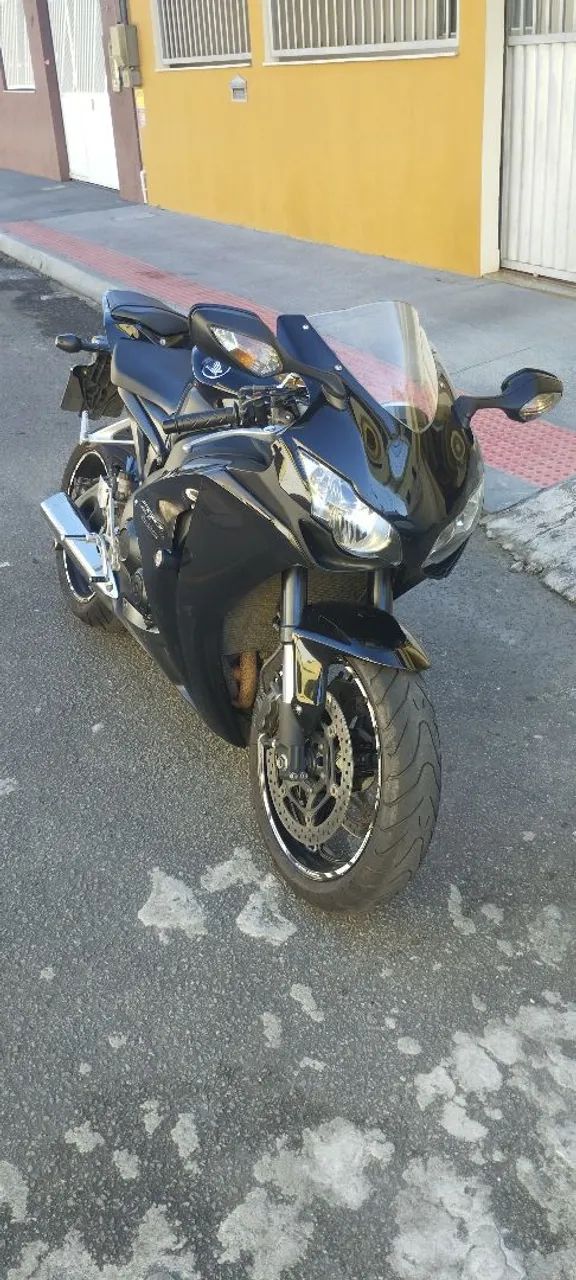 CBR 1000RR 