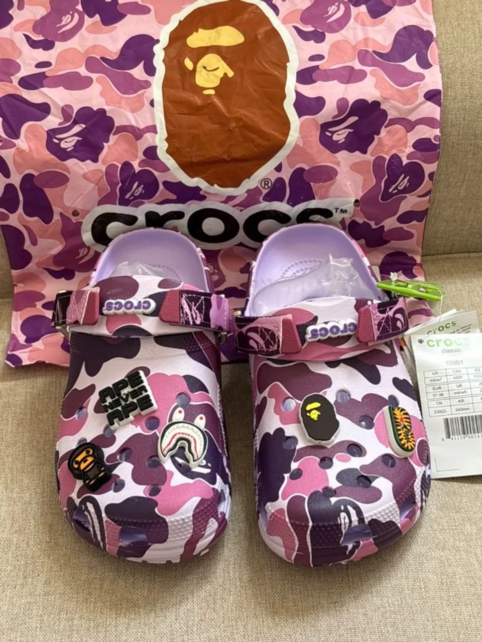 Crocs Bape Classic Camuflado - Foto 5