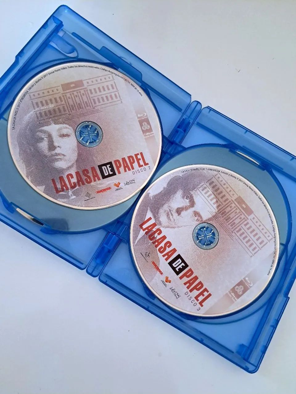 La Casa de Papel Blu-ray - 1a Temporada Completa (Parte 1 e 2) Espanhol Importado  - Foto 4