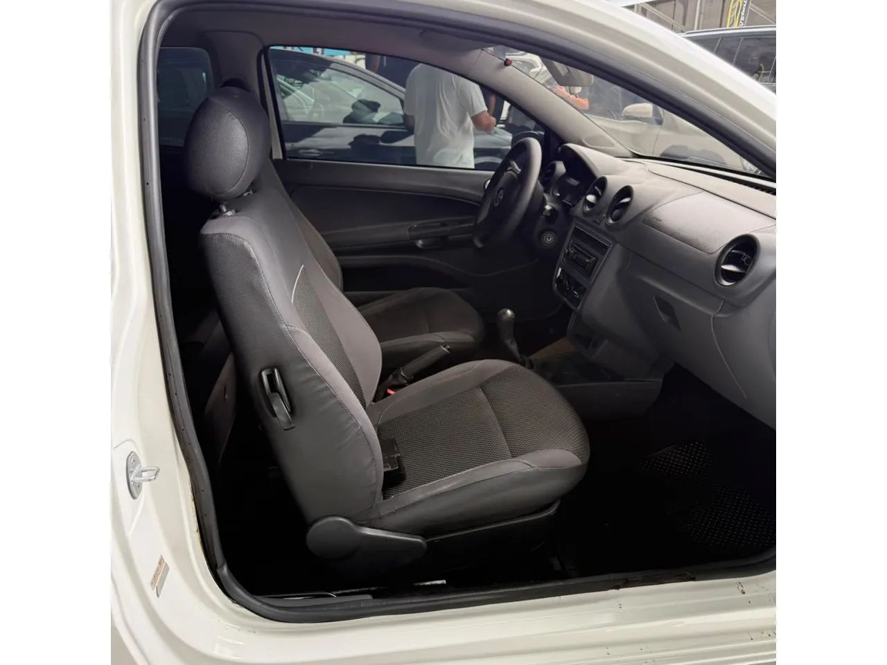 Volkswagen Saveiro Robust 1.6 Total Flex 16V CD 2018 - Foto 4
