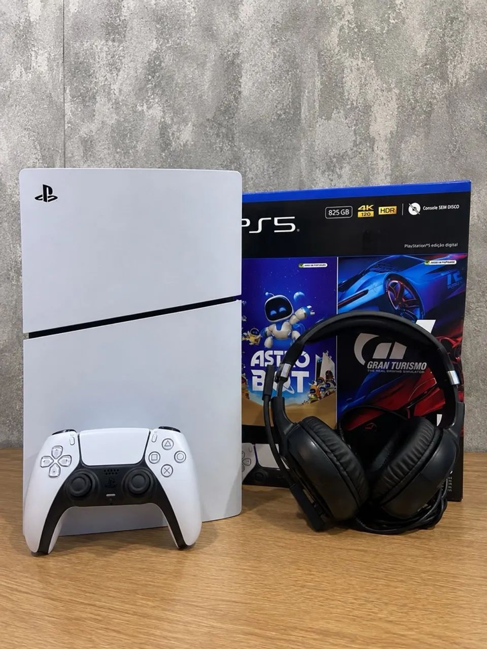 PS5 Slim Digital + Headset de Brinde