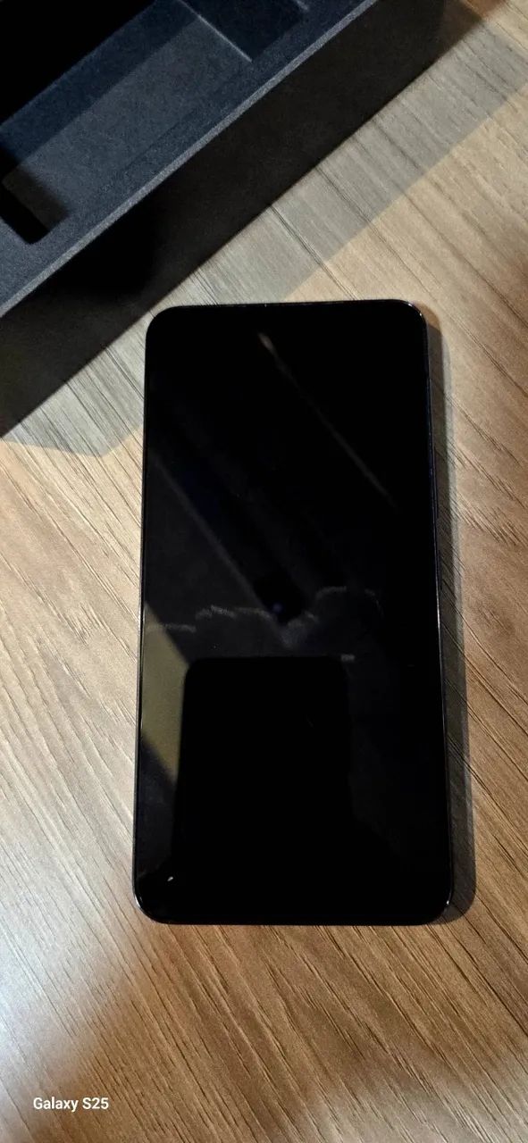Celular Samsung S22 128,  de brinde carregador original  - Foto 2