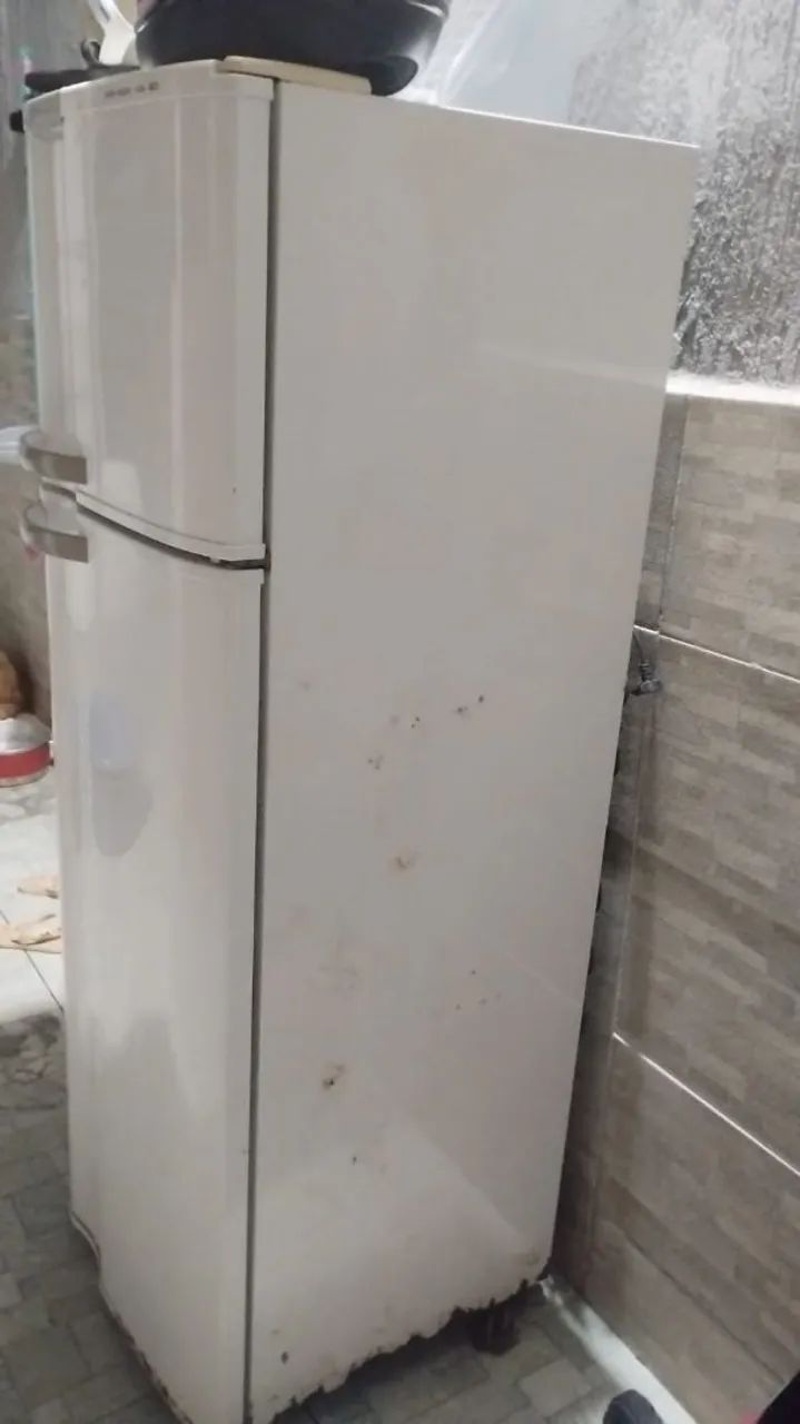 Geladeira Eletrolux 