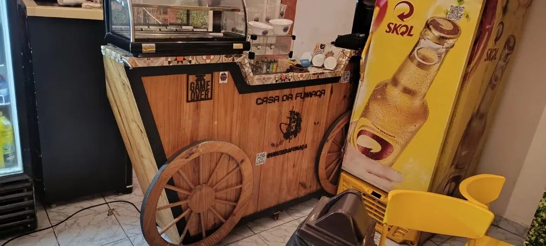 Balcão grande personalizado