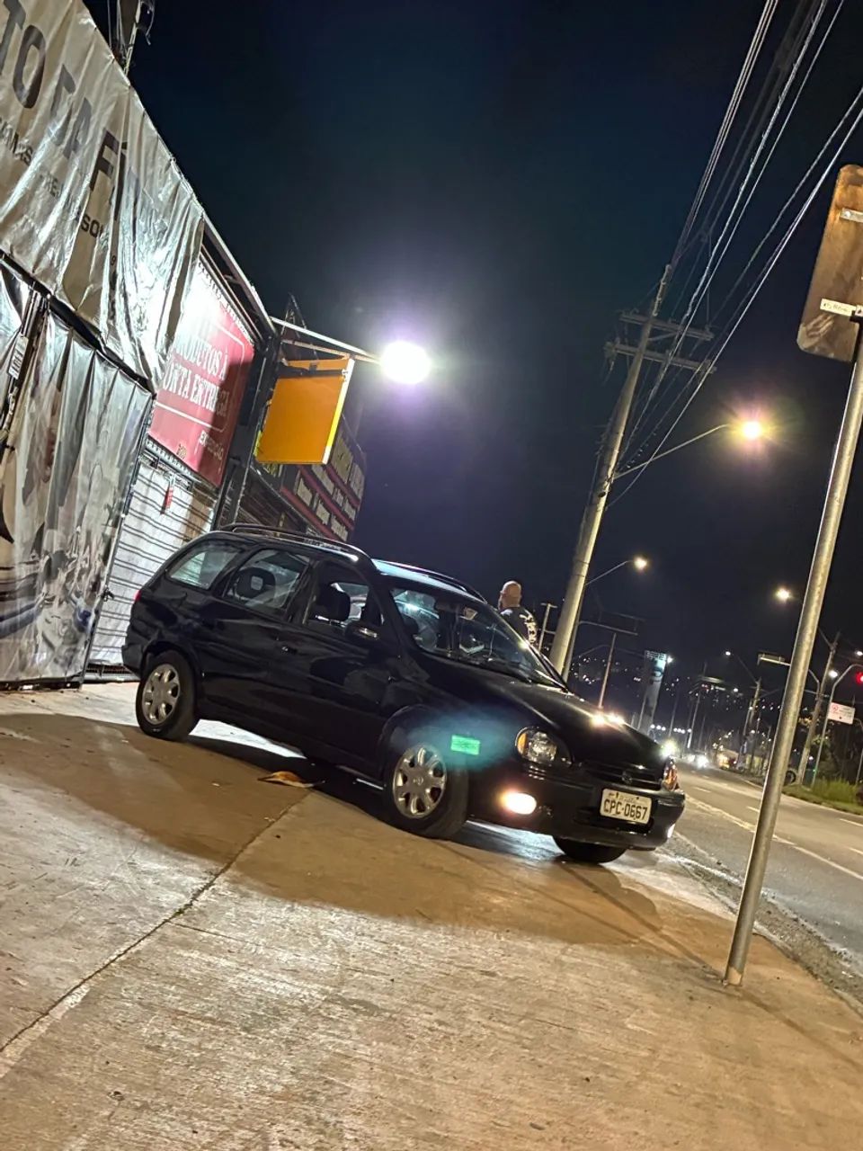 Chevrolet Corsa Wagon GLS 1.6 16V MPFI 4P 1999