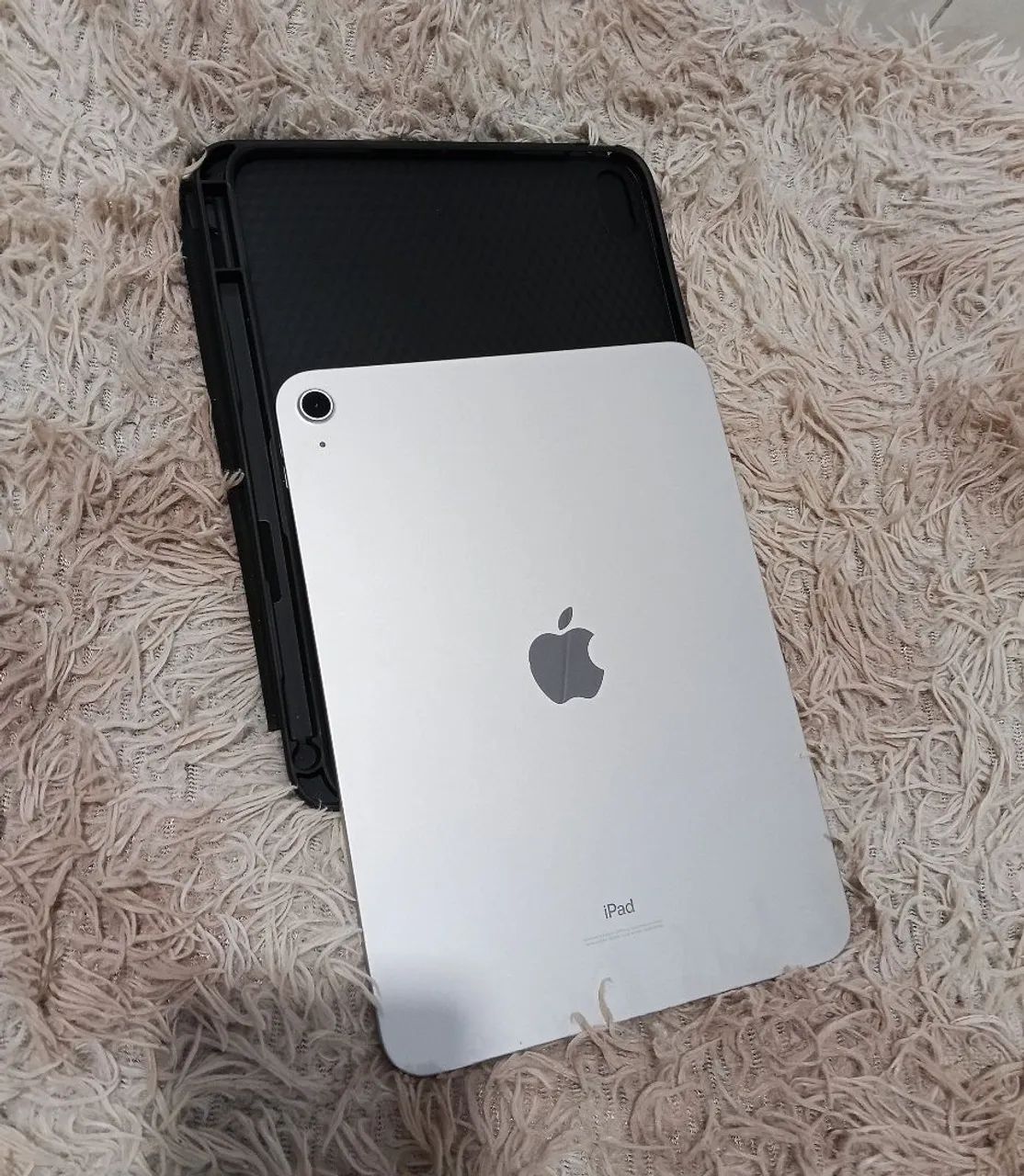 iPad 10ª Geração 64GB, com caneta, teclado e mouse. - Foto 2