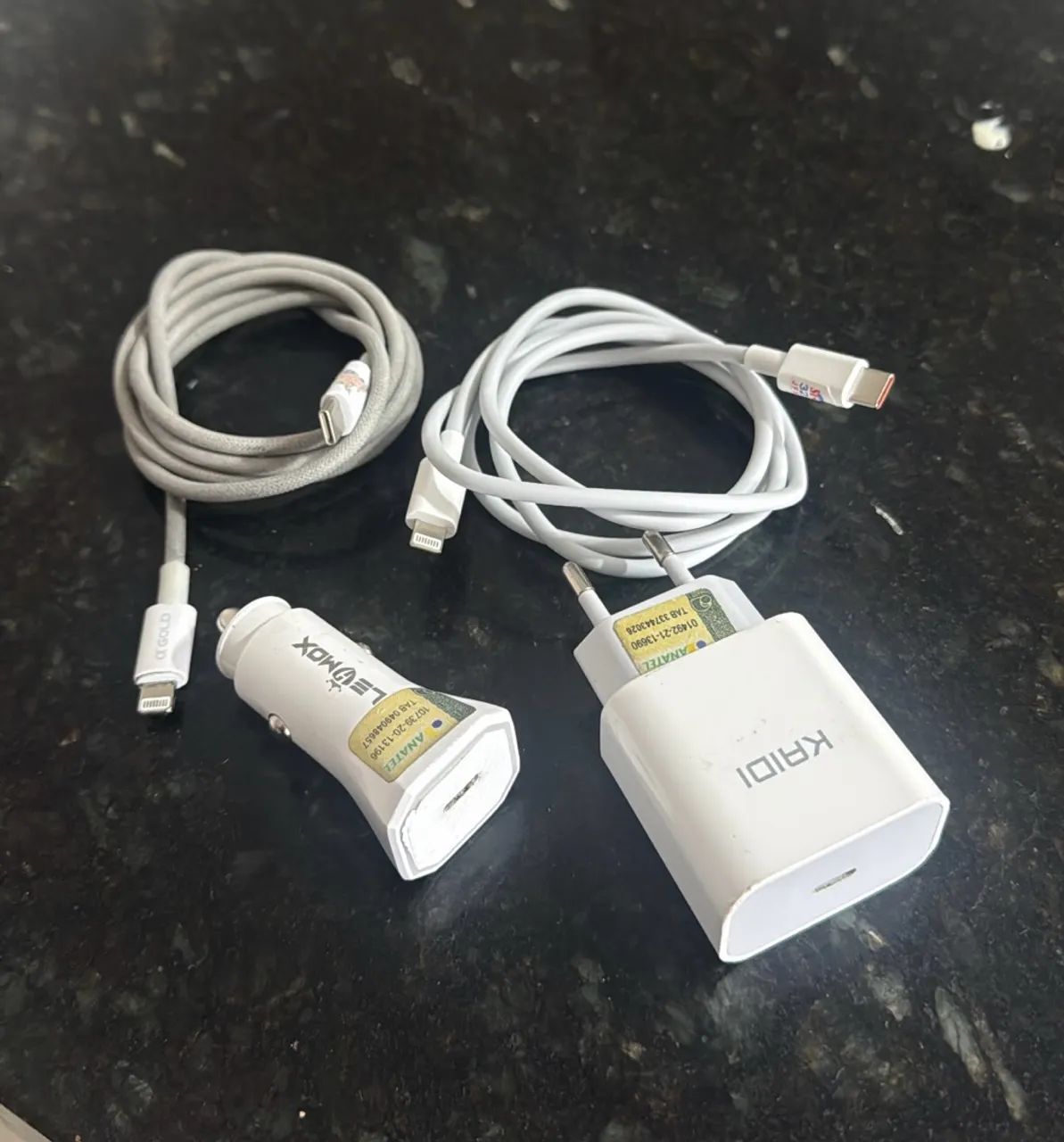 Cabo e Base Turbo IPhone 