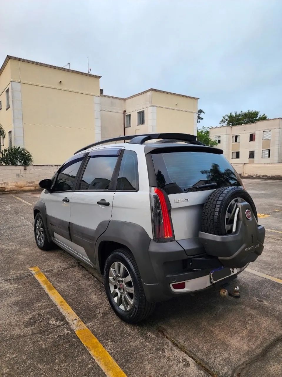 Fiat Idea Adv./ Adv.lock.dualogic 1.8 Flex 5P 2016 - Foto 3