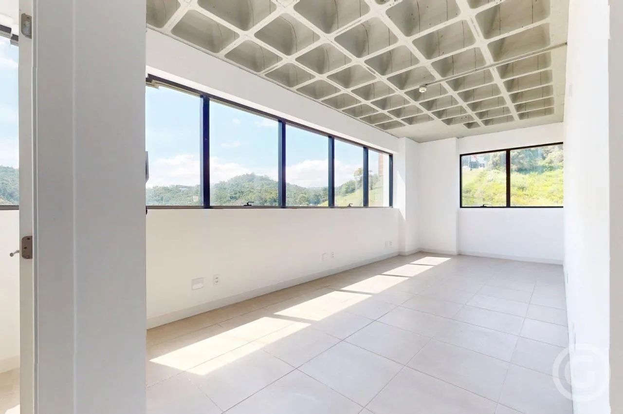 Sala comercial com localização estratégica e infraestrutura completa em Florianópolis - Foto 9