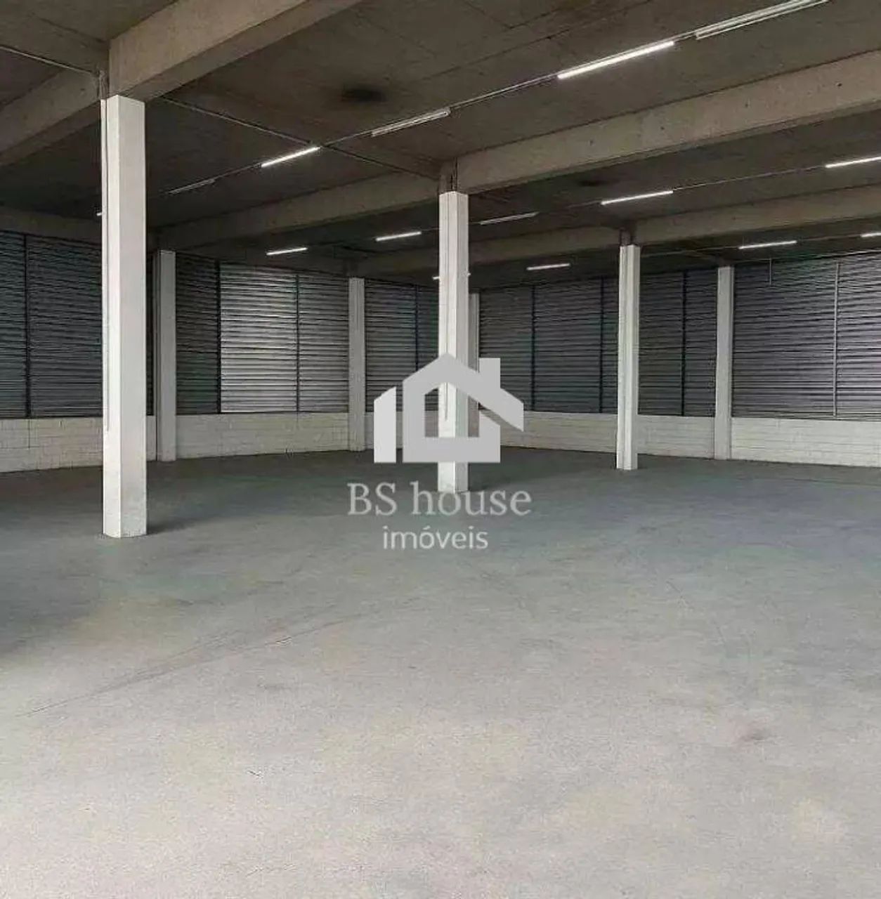 Capuava - Galpão para locação com 900 m² e 15 vagas