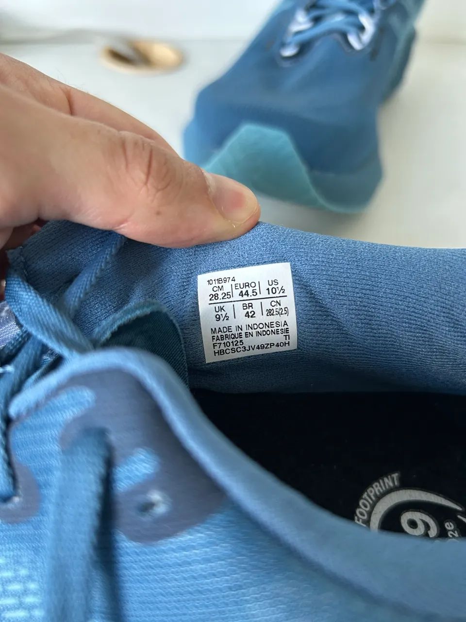 Tênis Asics Novoblast 5 - Foto 6