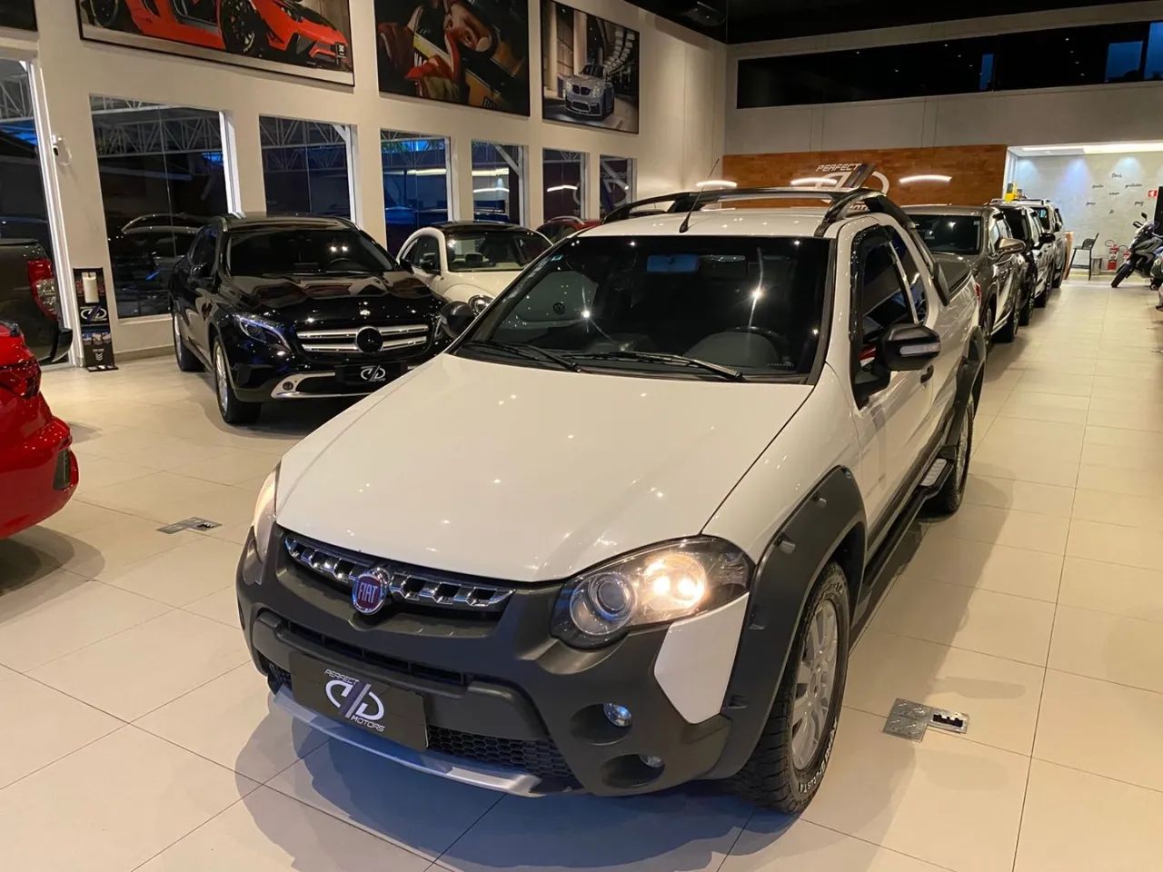 Fiat Strada Adv. Ext./ Ext.1.8 Locker Flex CE 2015 - Foto 3