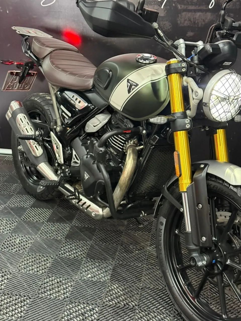 TRIUMPH SCRAMBLER 400x - Foto 4