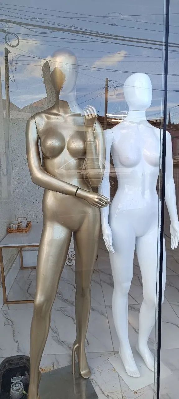 Móveis para loja de roupas 
