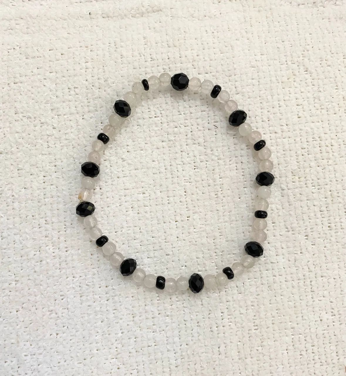 Vende-se Pulseira de Ágata Rosa e Preta.  - Foto 2