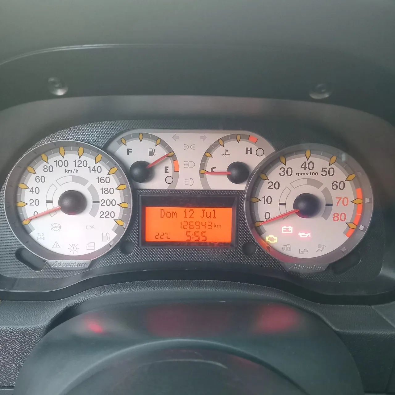 Fiat Strada Adventure1.8/ 1.8 Locker Flex CD 2012 - Foto 5